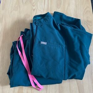 Figs Caribbean blue scrub set size small